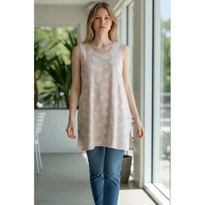 Torrid Super Soft 1 (1X) Pineapple Tank Top Rayon Spandex Coastal Grandma Boho